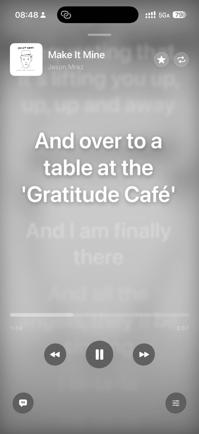 Dynamic lyrics background 2